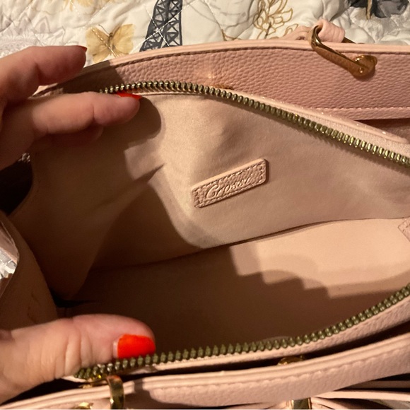 Crossi bag, pink like first picture. Can be crossbody. NWOT - Picture 5 of 6